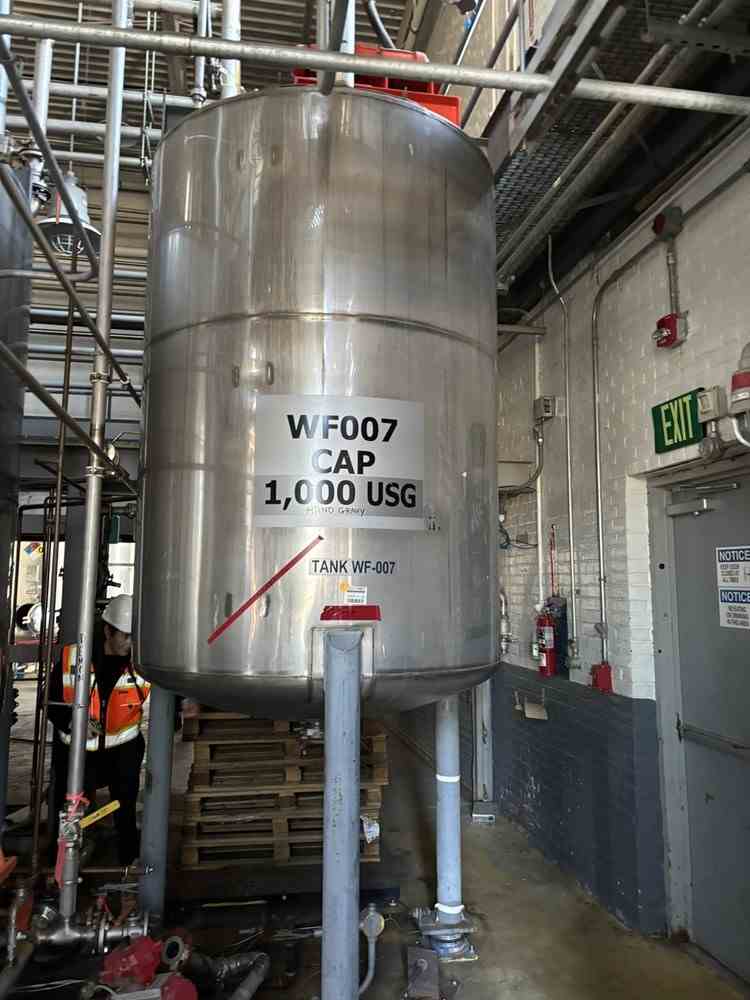 1000 Gal Stainless Steel Tank