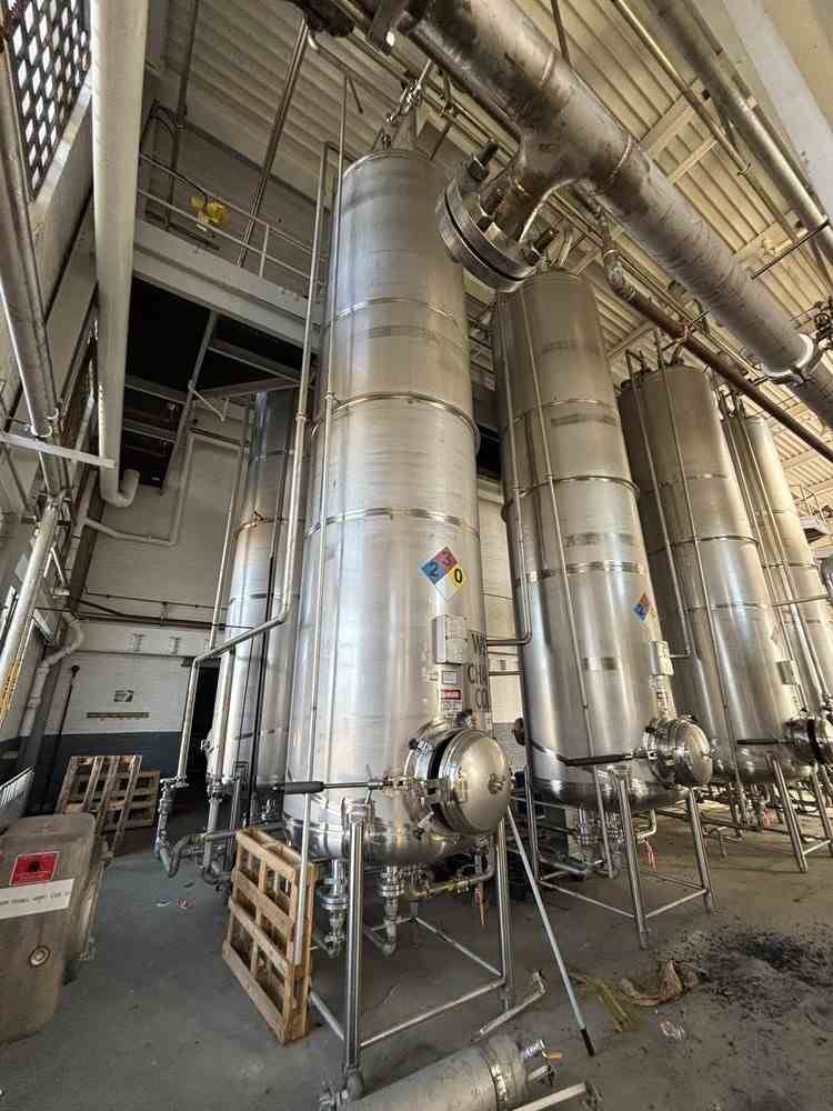 304 Stainless Steel Pressure Vessel - 2000 Gal