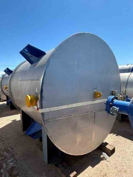 2500 Gal Equipromex 304 Stainless Steel Pressure Vessel