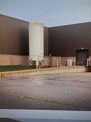 9000 Gal MVE Inc Vertical Carbon Steel Pressure Vessel