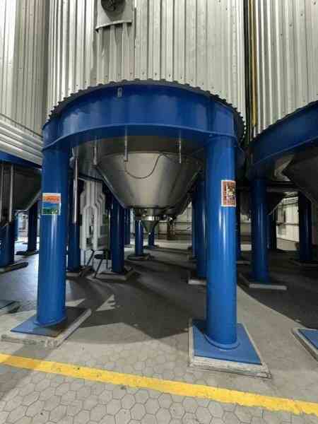 9300 Gallon Ziemann 304 SS Jacketed Tank